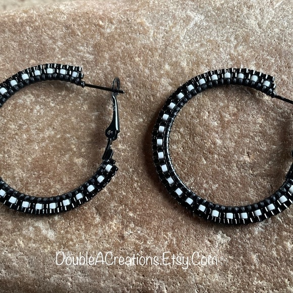 Black and White 1 1/4” Beaded Hoops, New, Handmade by Me - Picture 8 of 8